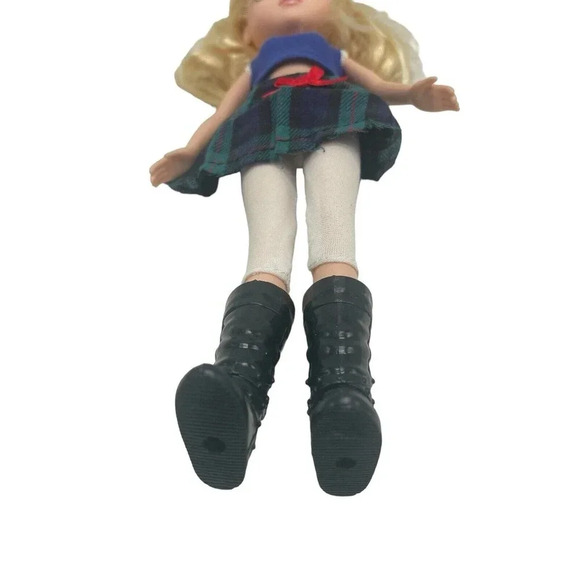 AVERY Moxie Girlz Horse Riding Club 10” Doll 2009 - Picture 11 of 16